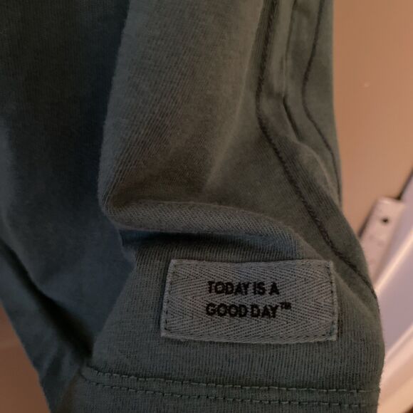 2 Life Is Good Crusher Tee XL Women’s Mid-drift Shirts - Picture 9 of 12